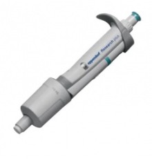 Пипет-дозатор Eppendorf Research Plus, 1000 - 10000 мкл (Артикул 3120000089)